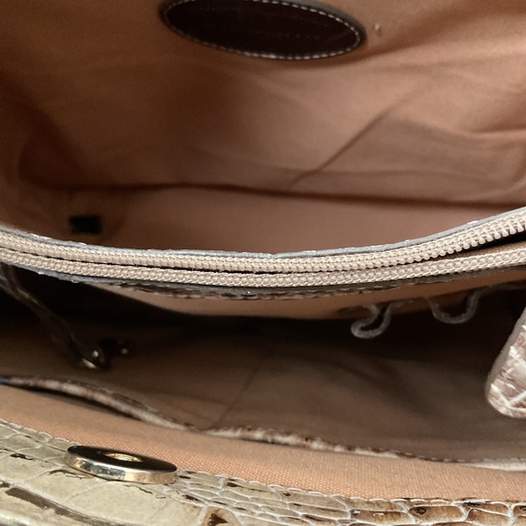 Brahmin BAG EUC - Picture 6 of 6